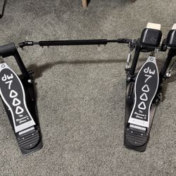 DW 7000 Double Kick Pedal