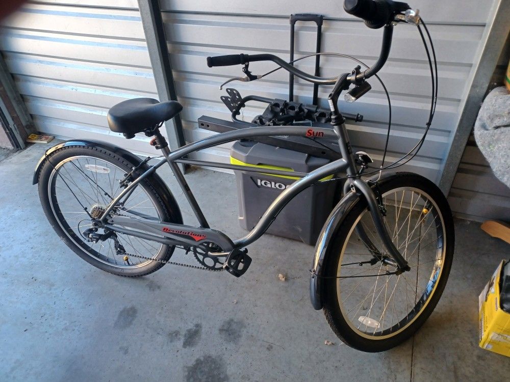 Sun Company Cruiser,, Brand New Condition 