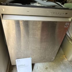 LG Dishwasher (As is Or Parts)