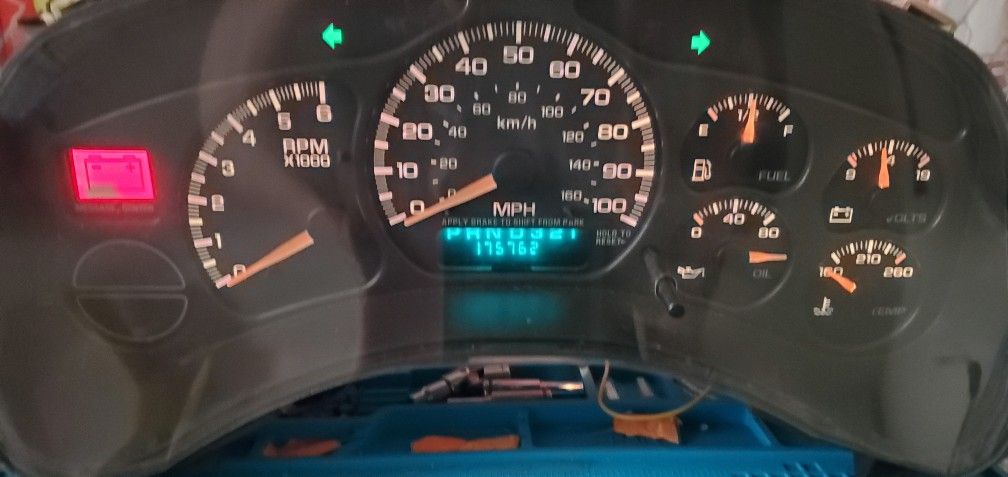 2002 Chevy Silverado Cluster