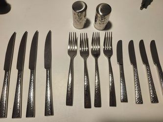 14-Piece Stainless Steel Hammered Flatware Set, Service for 4, Salt & Pepper
