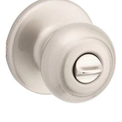 Kwikset Cove Satin Nickel Privacy Door Knob with Lock for Bedroom or Bathroom featuring Microban Technology