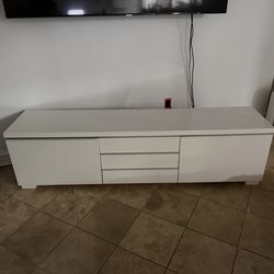 TV stand