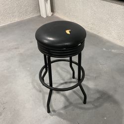 Used Unwanted Single Bar Stool