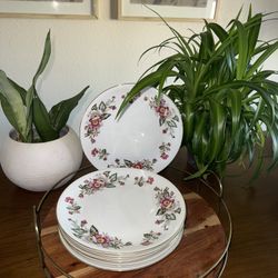 Hira Fine china
