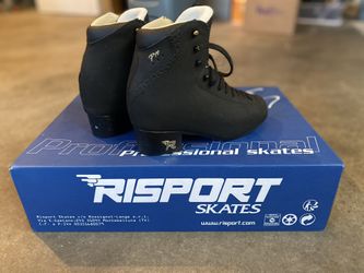Boys black Risport Pro boots for ice/roller skating size 235 GREAT condition!!