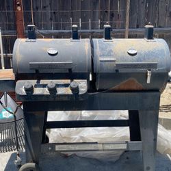 Brinkmann BBQ Grill Beast 