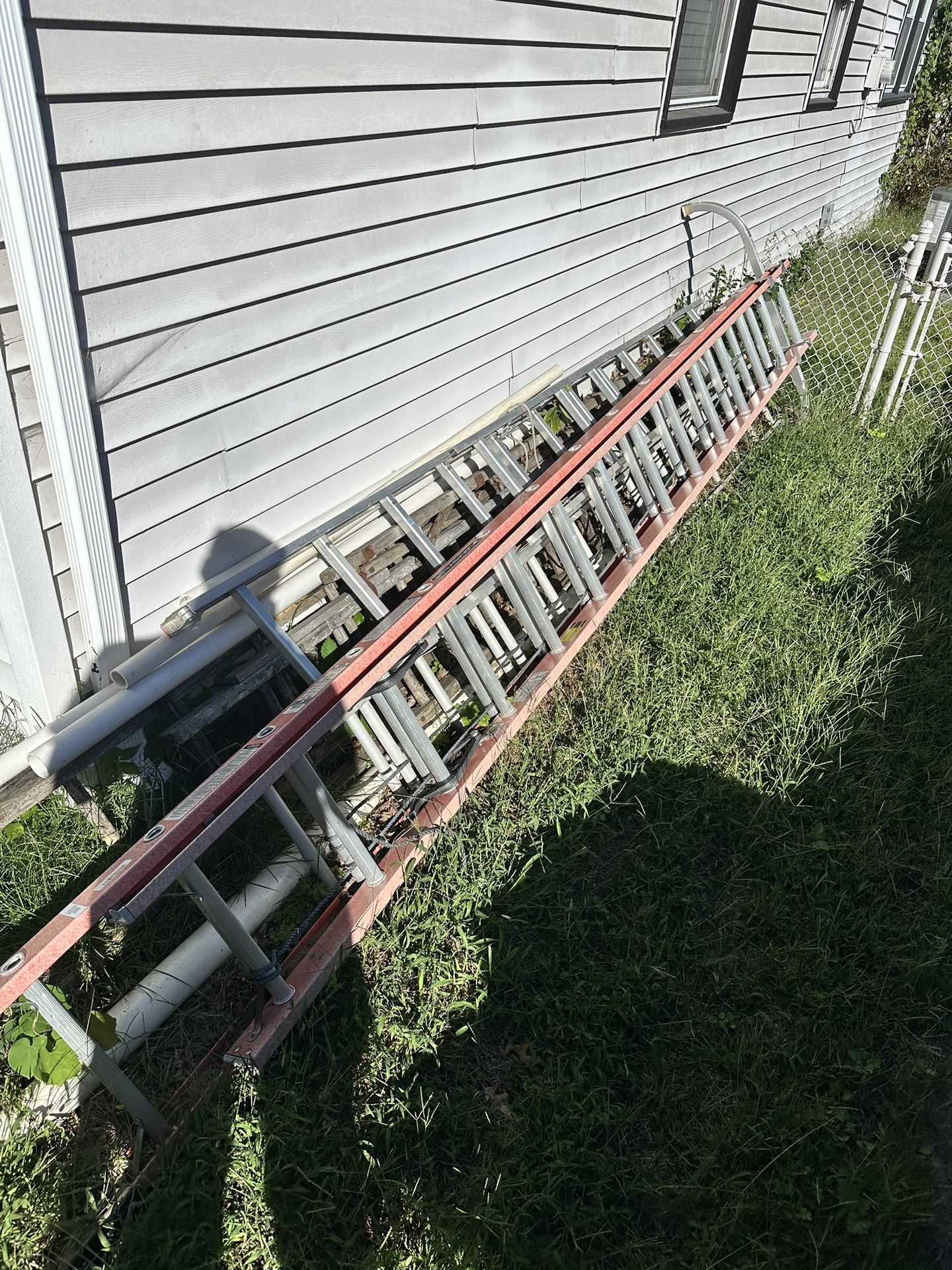 32’ Werner Fiberglass Extension Ladder