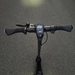 Bugatti Scooter 9.0, 19mph / 20 Mi Range. Price Flexible