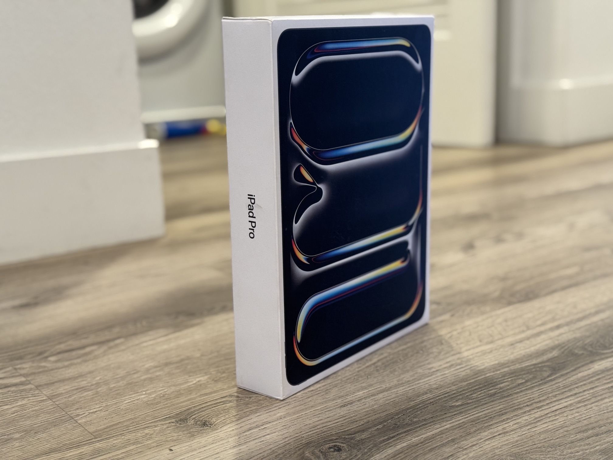 iPad Pro 13 inch M4 256gb WiFi + Cellular MVXR3LL/A