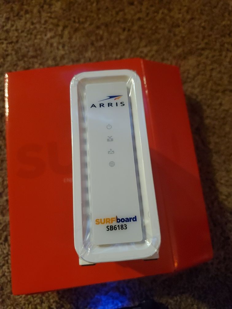 Cable modem works with comcast!