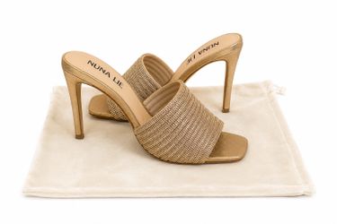 Nuna Lie Champagne Rhinestone Mule High Heels – NEW