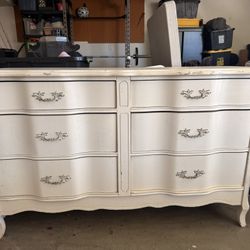 6 Drawer Dresser