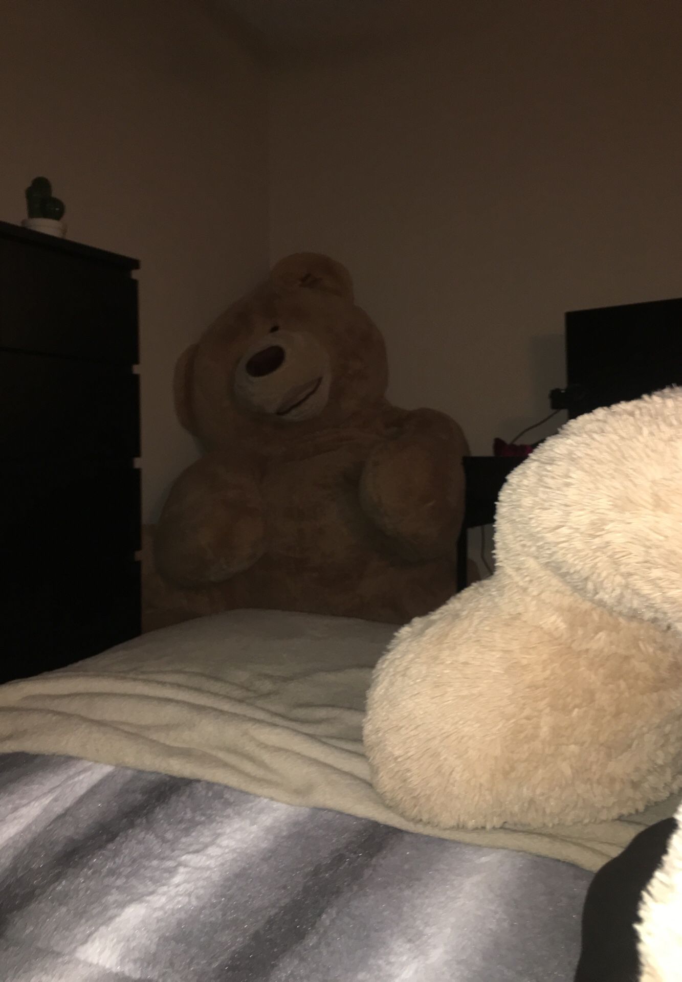 8 Foot 93 Inch Giant Stuffed Teddy Bear Costco Special for Sale in