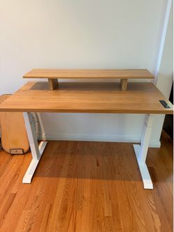Ergonofis Sway Sit/Stand Desk — Solid White Oak, White Frame (24”x48”)