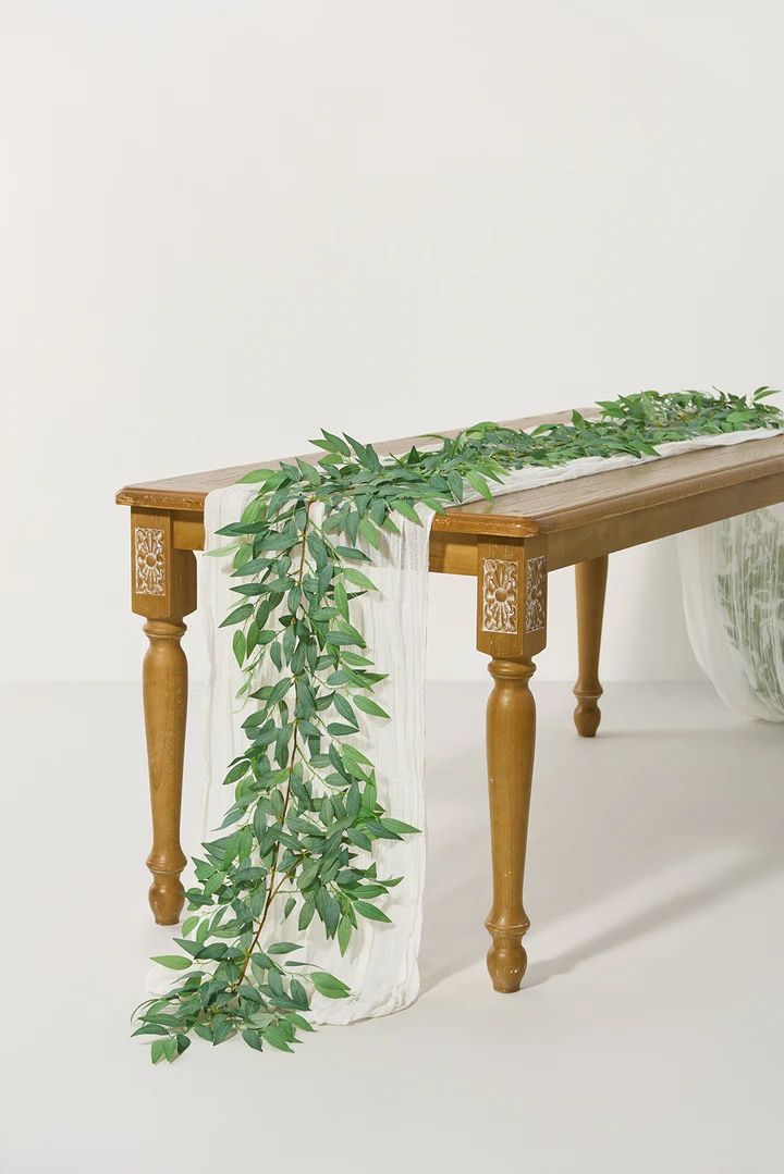 Wedding Table Greenery. Leaves 