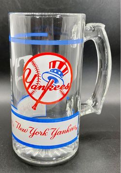 Vintage New York Yankees MBL 1999 Clear Glass Bar Beer Mug 5.5" Tall