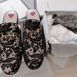 New- Gucci Mule / Size 36