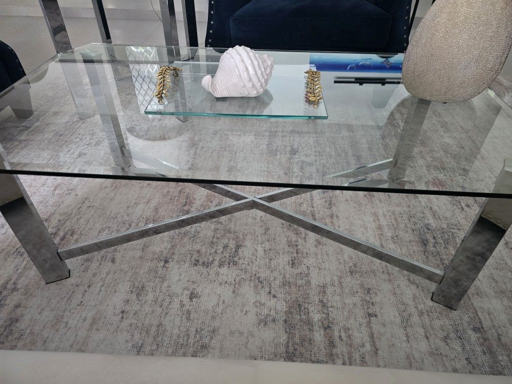 Modern glass coffee table set with 2 matching end tables + 2 lamps.