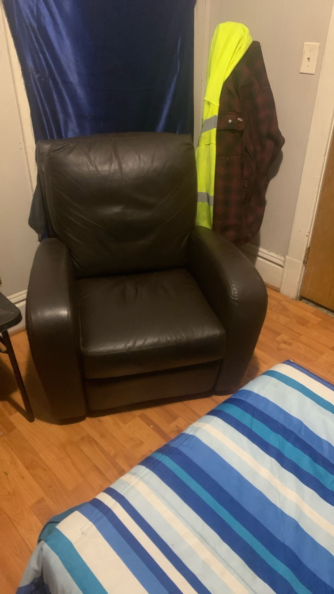 Leather Recliner 