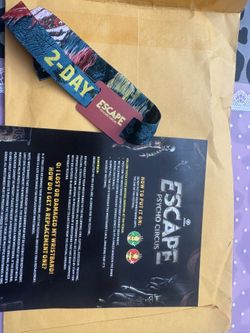Escape 2 Day Pass
