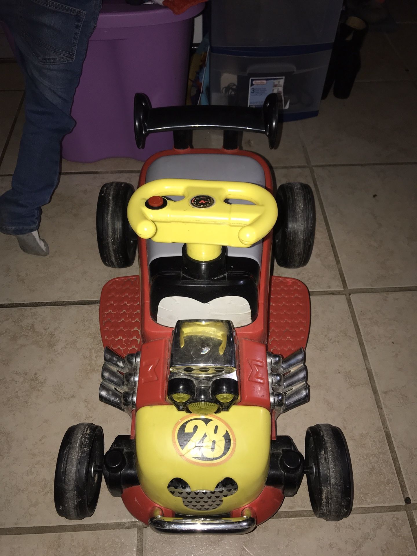 Kids Micky mouse car