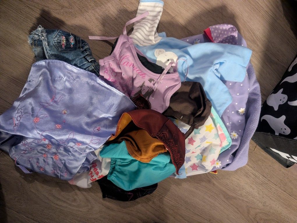 Doll clothes Lot