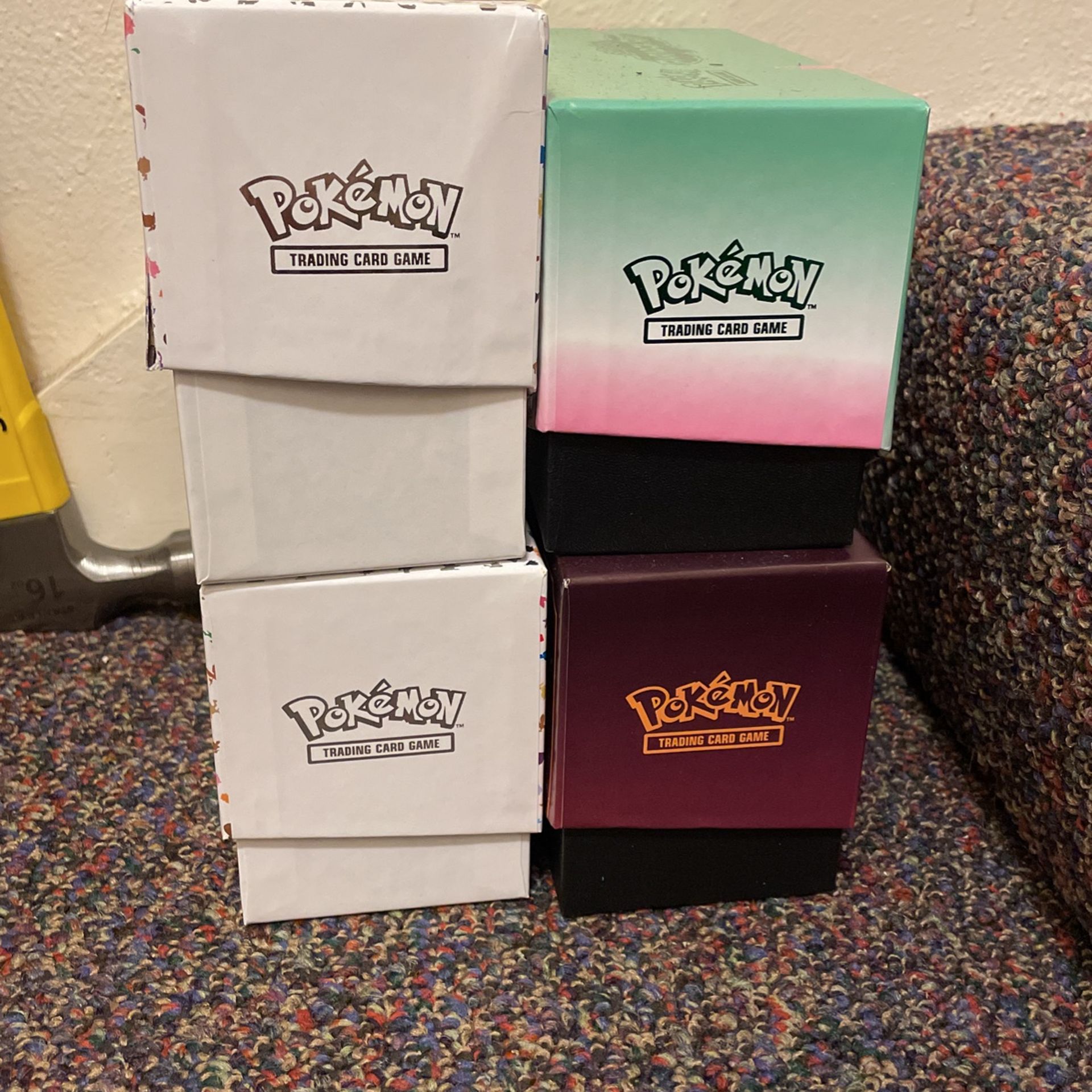 500 Card Pokémon Lot In Box Or Tin