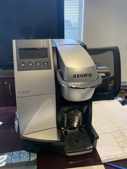 Keurig K3000SE Commercial Coffee Brewing System Silver /Black Pre-Owned