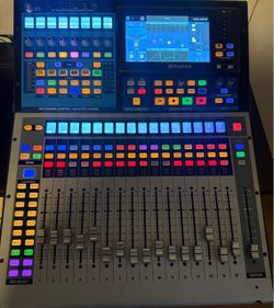 PreSonus StudioLive 16 Digital Mixing Console
