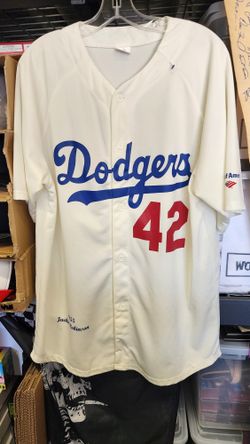 Dodgers XL Jackie Robinson 1955 jersey BofA promo