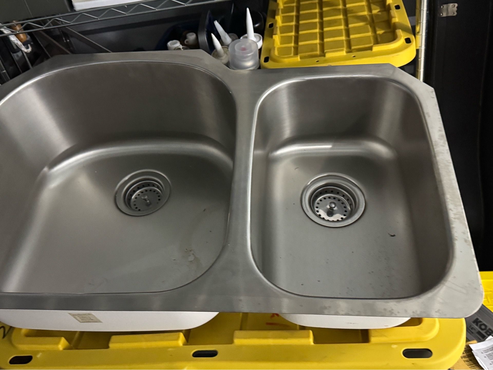 Kitchen sink