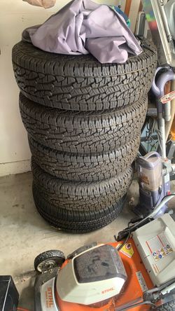 Jeep Set of 5 All-Terrain Tires 255 75 17
