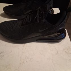  Brand New Nkke Air Max Size 91/2 