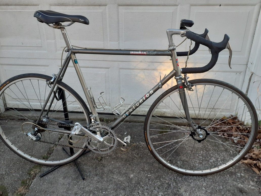 1986 Centurion Ironman Dave Scott Master road bike, 12 speed, 58 cm