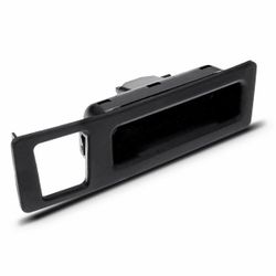 BMW tailgate release switch
