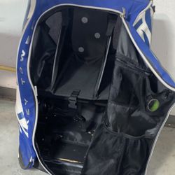 Kids Bauer hockey equipment