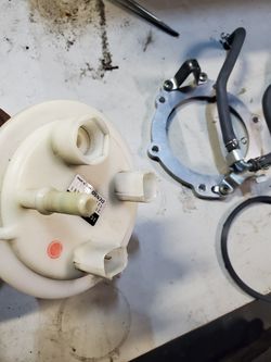 Suzuki street bike fuel pump like new condition