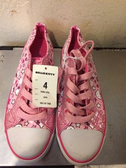 Hello kitty shoes