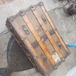 Vintage Chest