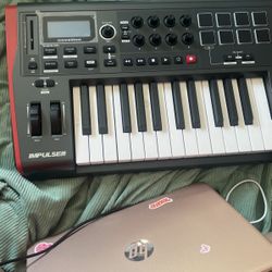 Novation MIDI Keyboard - Perfect For Music Production - BRAND NEW Condition
