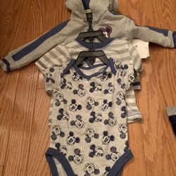 Disney Mickey Mouse 6 Months Infant Hoodie And Body Suit Set