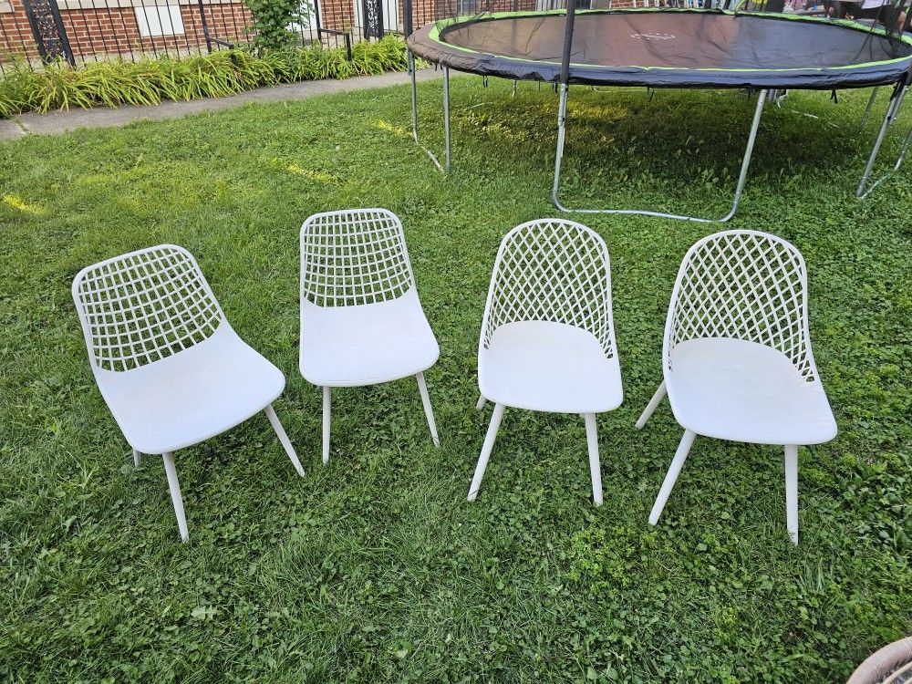 POLY & BARK Marais Dining Chair in White (Set of 4)