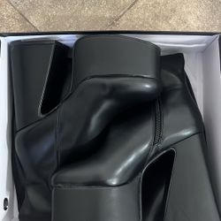 Lamoda Knee High Platforms 