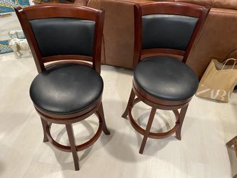 2 Chairs 34 Inches 