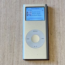 Apple iPod Nano 2ndGen 2GB Silver Model:A1199 Tested Good No-Char 283-Songs-Read  