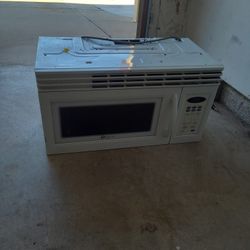 ABOVE  STOVE MICROWAVE 