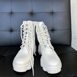 BOTAS BLANCAS ALTAS!!