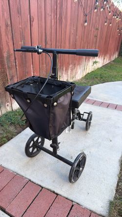 Knee scooter