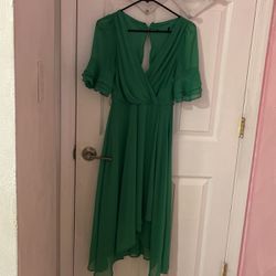 Flowy Green Womens Dress Size Small/Medium
